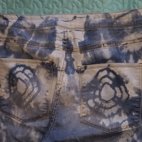 Decree High Rise Jegging Jeans Reverse Dyed - Picture 8 of 8